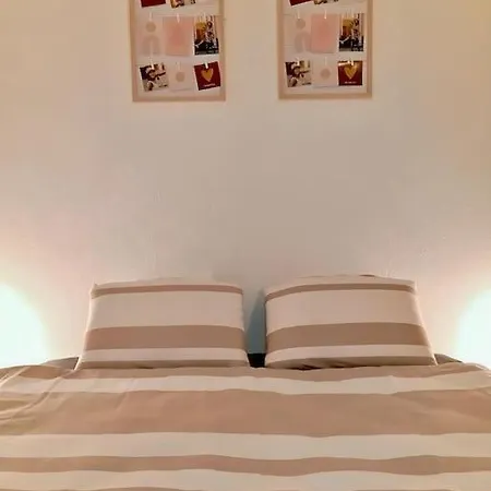 Free Parking! Como, 5 Min To Swiss *