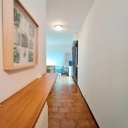 Free Parking! Como, 5 Min To Swiss 코모